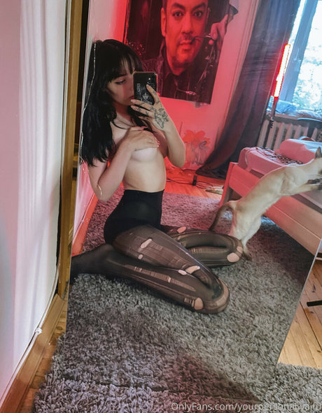 Your Waifu actress gallery