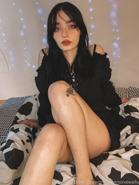 Your Waifu star high quality image