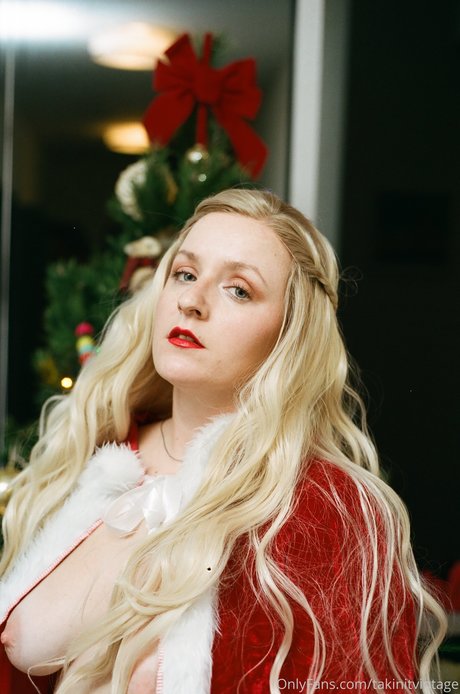 _Marketa Ruzickova art star photos