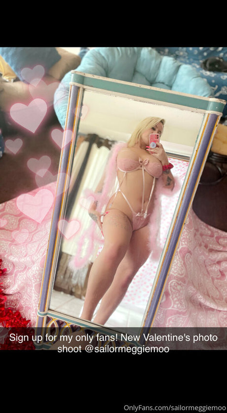 sailormeggiemoo model pic