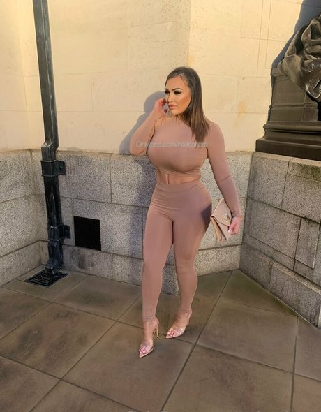 noirsahara pornstar nice img