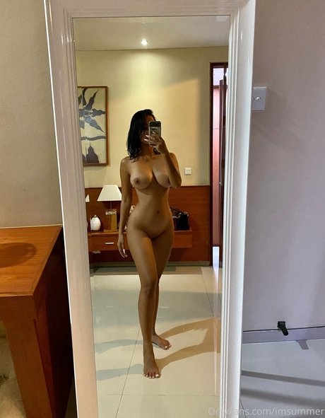 Imsummer model adult pictures