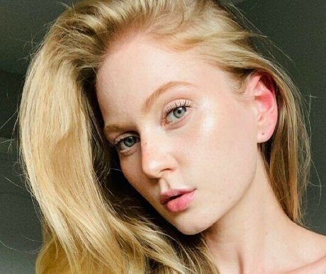 Shelby Serene model sexy photos