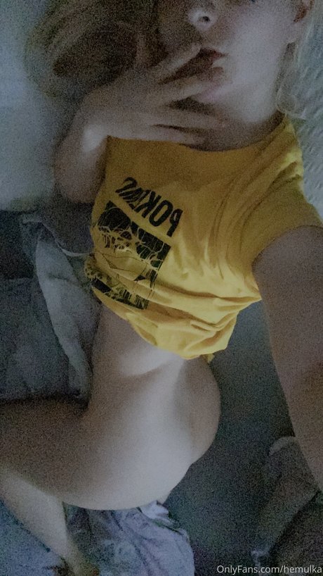 Hemulka model naked gallery