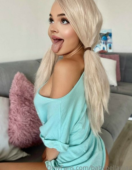 babybelladiaz sexy star image