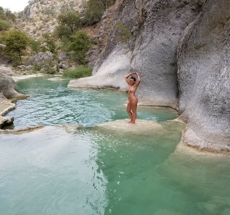 Summers VonHesse model xxx gallery