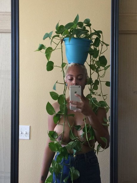 fat mature onlyfans porn archive