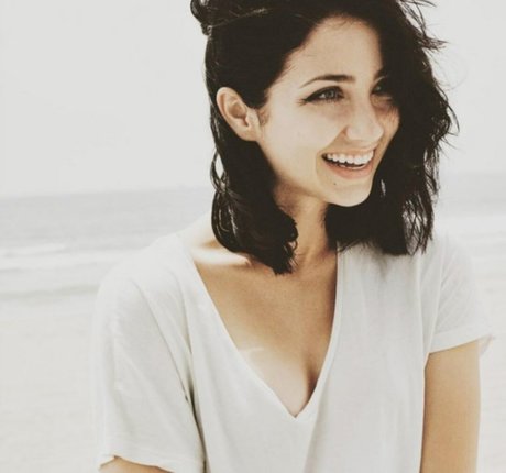 Emily Rudd pornstar hot image