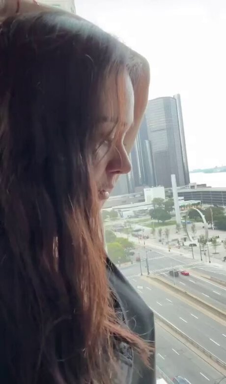 Alessandra Negrini pretty model photos