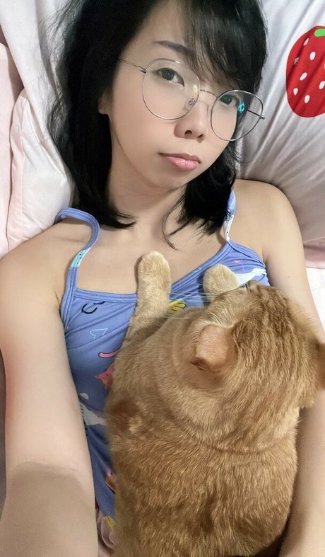 KitzCua sexy model gallery