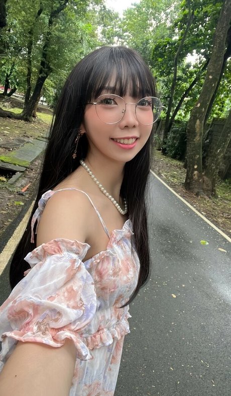 KitzCua free pornstar pics