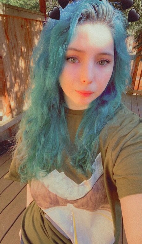 Kitsunamii exclusive pornstar picture