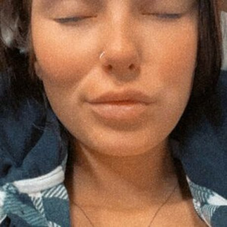 lili blossom star exclusive picture