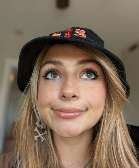 katerino pretty star photo