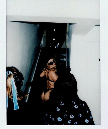 Kim Petras model high quality photo