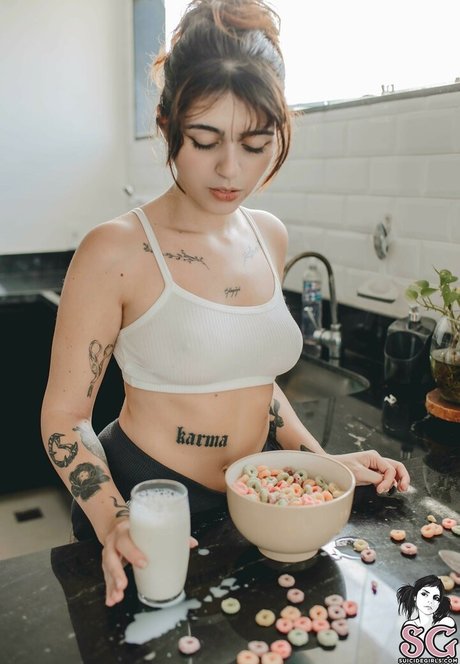 Aliese pornographic star gallery