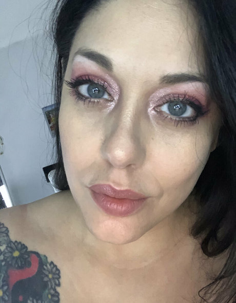 missleanalee pornstar beautiful photos