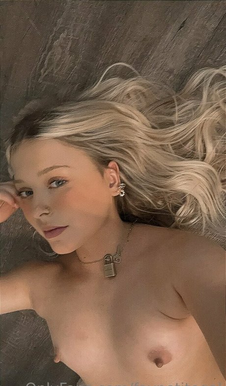 favpetitegal pornstar sexy galleries