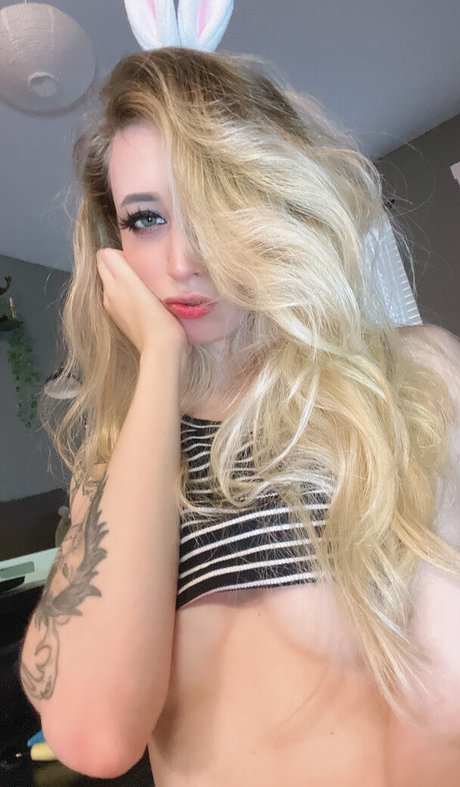 Damnjacquie hd actress picture