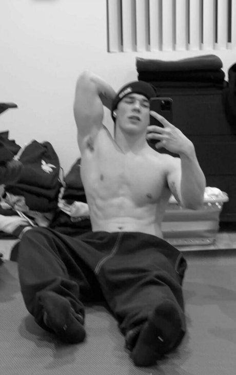 brandonrowlandx star best pictures