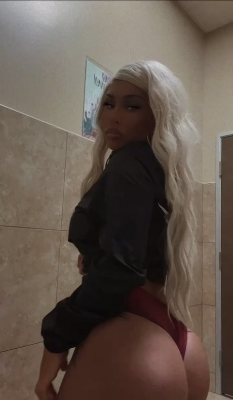 Cassie Mason pornstar naked archive