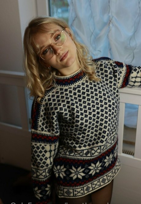 lenathegarbagecan star nice pic