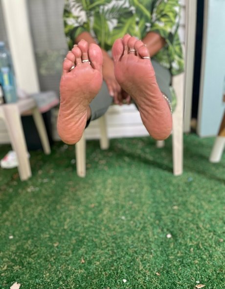 gmtninc model art pic