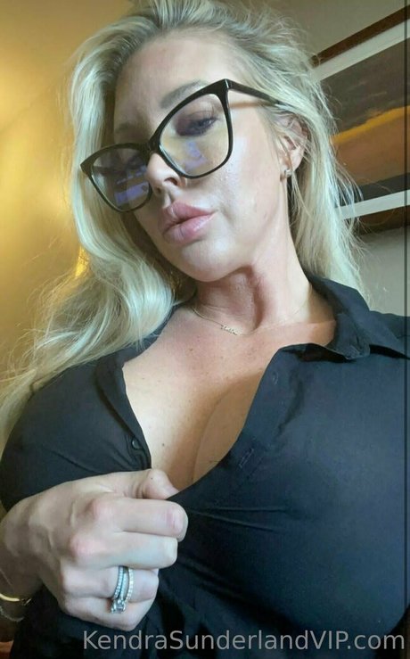 KendraSunderland star high quality archive