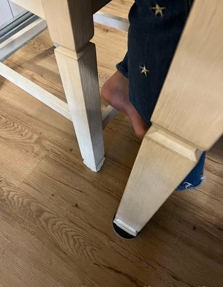 wifeyassandfeet high quality star gallery