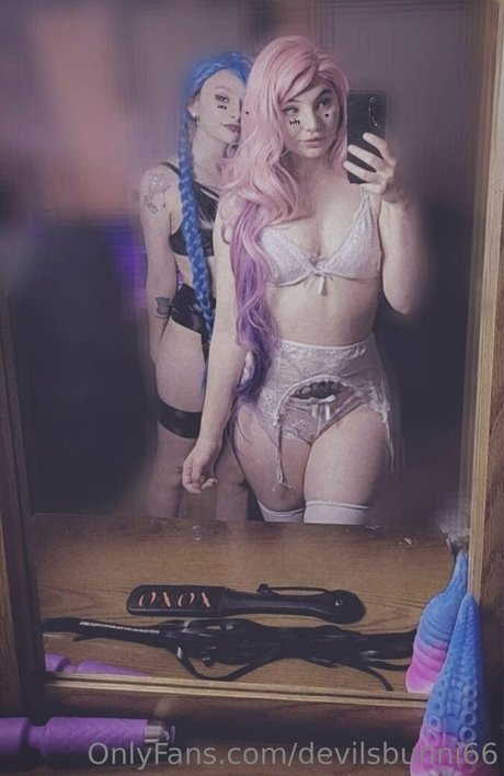 devilsbunni66 star pretty img