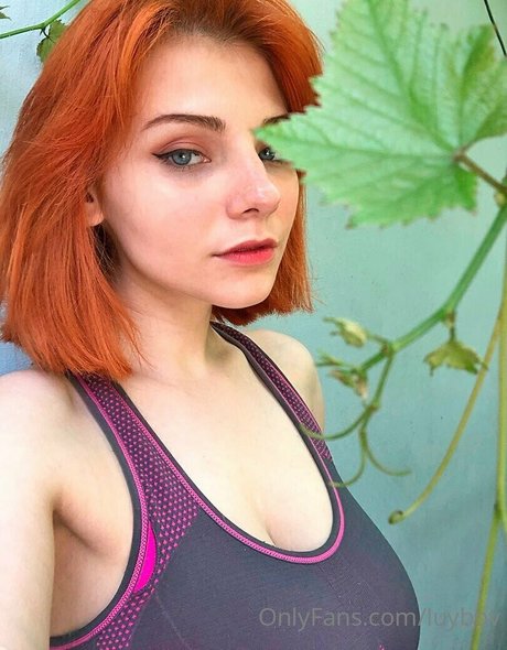 luybov naked star pictures