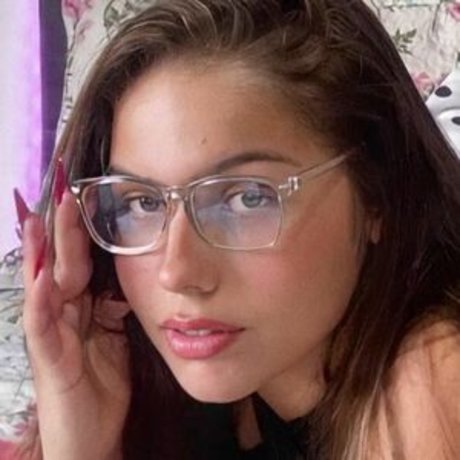 The daniii model adult images