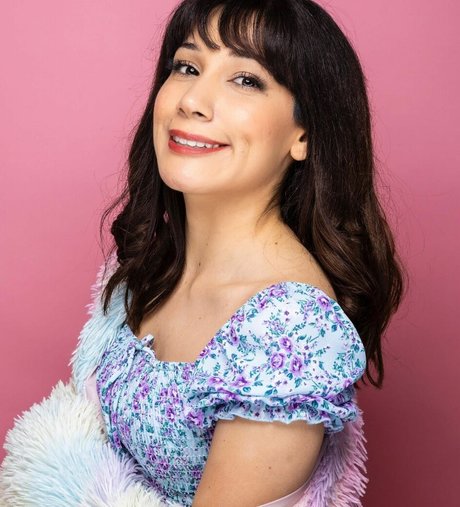 Abelina Sabrina top actress photos