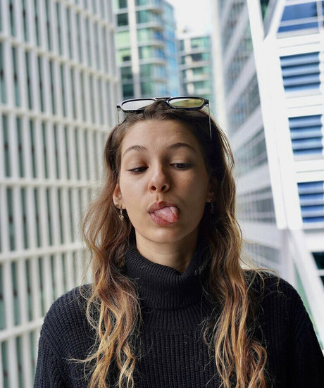 Miss x bee model hd img