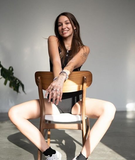 Miss x bee star adult pictures