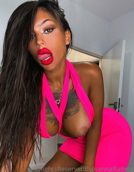 joannabailessfree4u star naked img