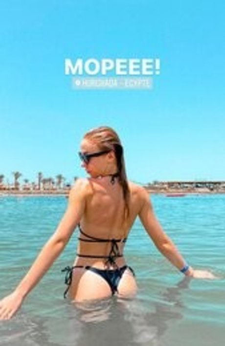 Mary Lvk sexy model photos