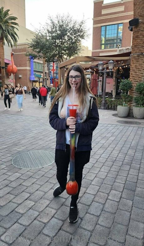 thatonechick73 pretty model picture