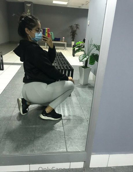 naughtylatinagirl nice model images