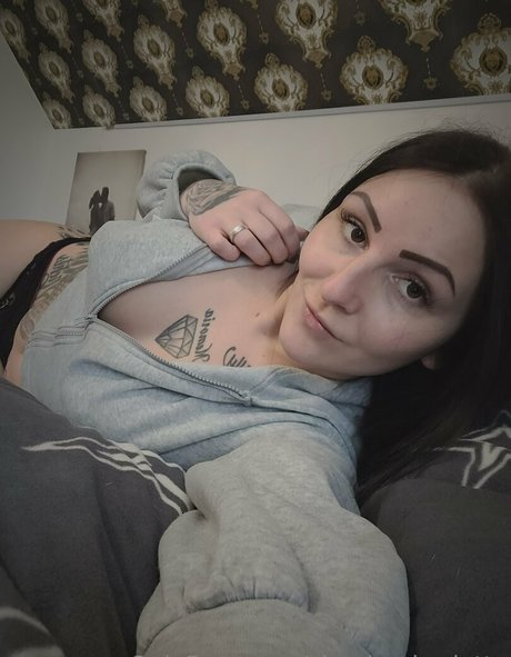 cheeky charlotte erotic pornstar image