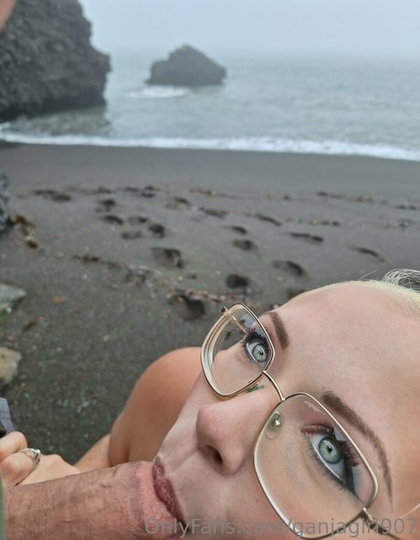 ganjagirl907 model pornographic pic