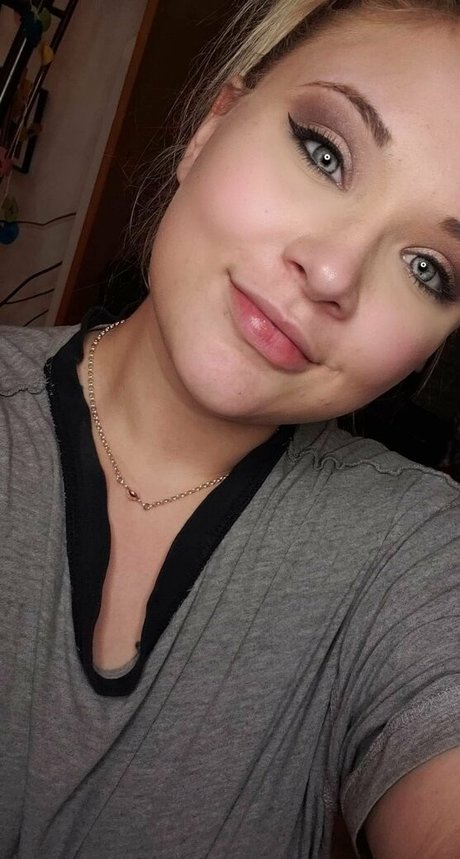 ganjagirl907 model porn pics