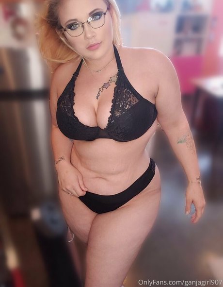 ganjagirl907 nice star pic