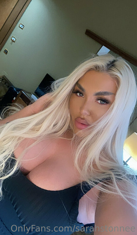 sarahstonnee nice model photo