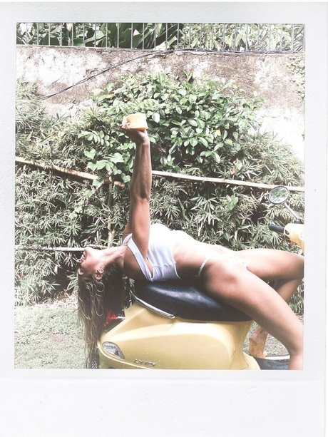 Natalie Jayne Roser hot model pics