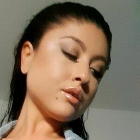 Samyrax pornstar sexy photo