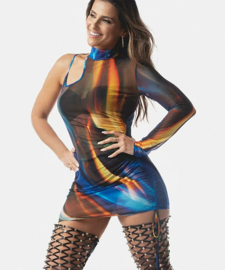 Nelly Furtado sex model pictures