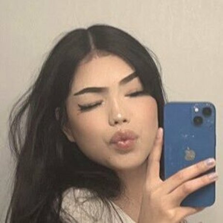 babagirl model hot pic