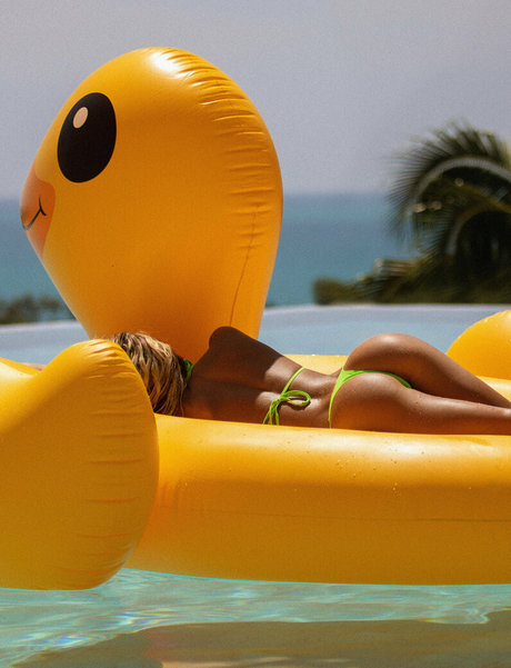 natalee 007 beautiful pornstar img