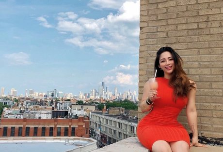 Dajinism sex model photos